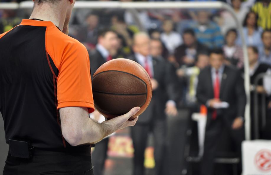 Aprender a convivir con los fallos arbitrales.