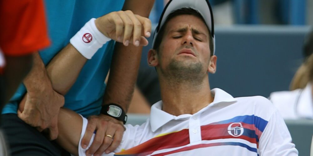 El manguito de los rotadores u hombro del tenis se produce por 'sobreuso' que provoca dolor y discapacidad en el hombro y parte superior del brazo.