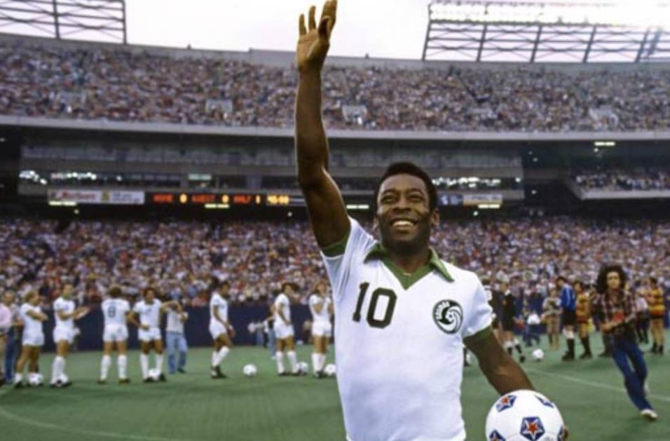 Pelé en el Cosmo.