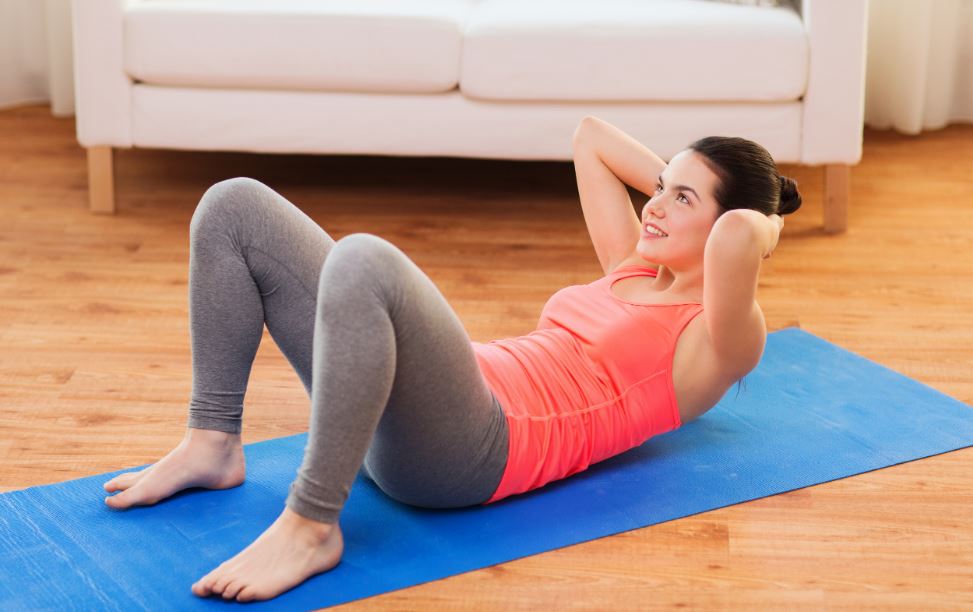 Entrenar nuestro abdomen sin salir de casa.