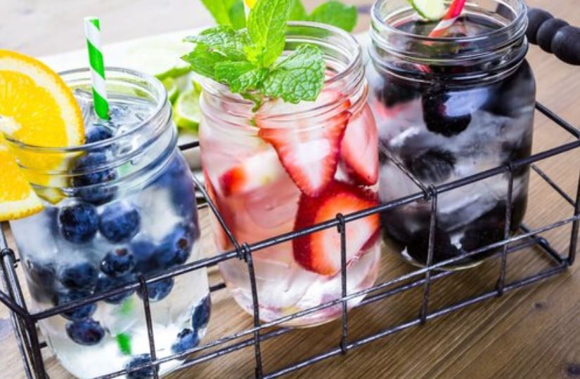 Tips para beber más agua durante el día.