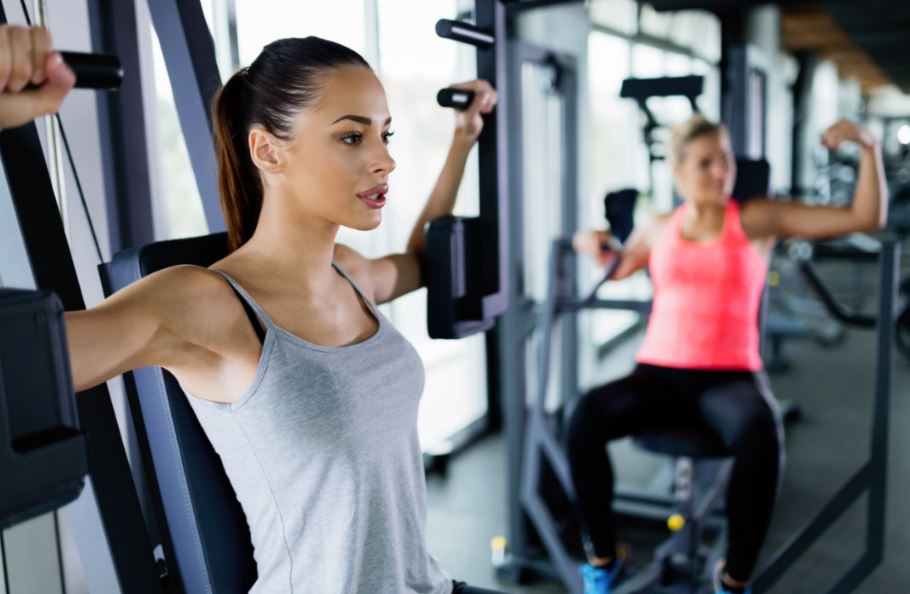 Que rutinas debo hacer en el gym para bajar de peso Que rutinas debo hacer en el gym para bajar de peso