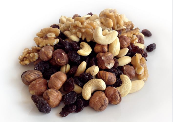 Los frutos secos son pequeños, pero contienen altas dosis concentradas de ácidos grasos.