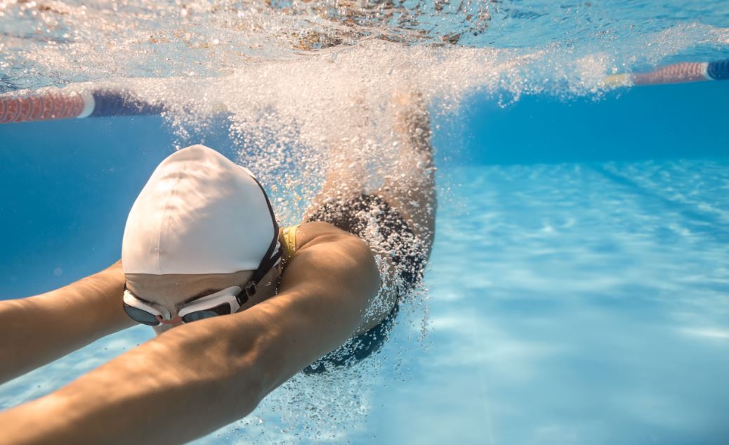En la práctica, la natación está considerada como una de las disciplinas deportivas más completas y exigentes.