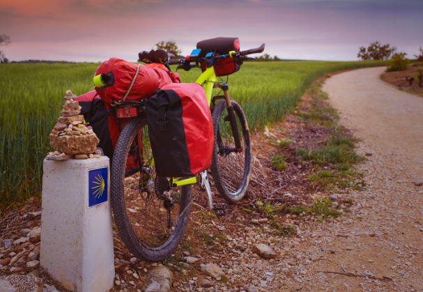 El Camino de Santiago es el trayecto más espiritual y hermoso que se puede realizar en bicicleta.