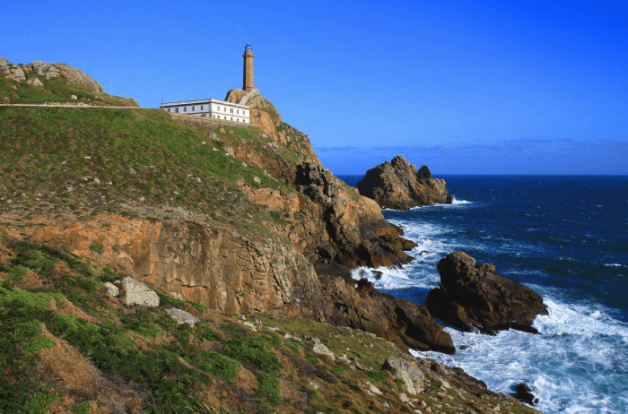 La Costa da Morte, también en A Coruña, brinda panorámicas alucinantes para el ciclista.