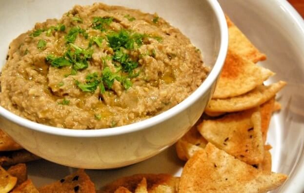 El humus de lentejas es una variante del humus tradicional.