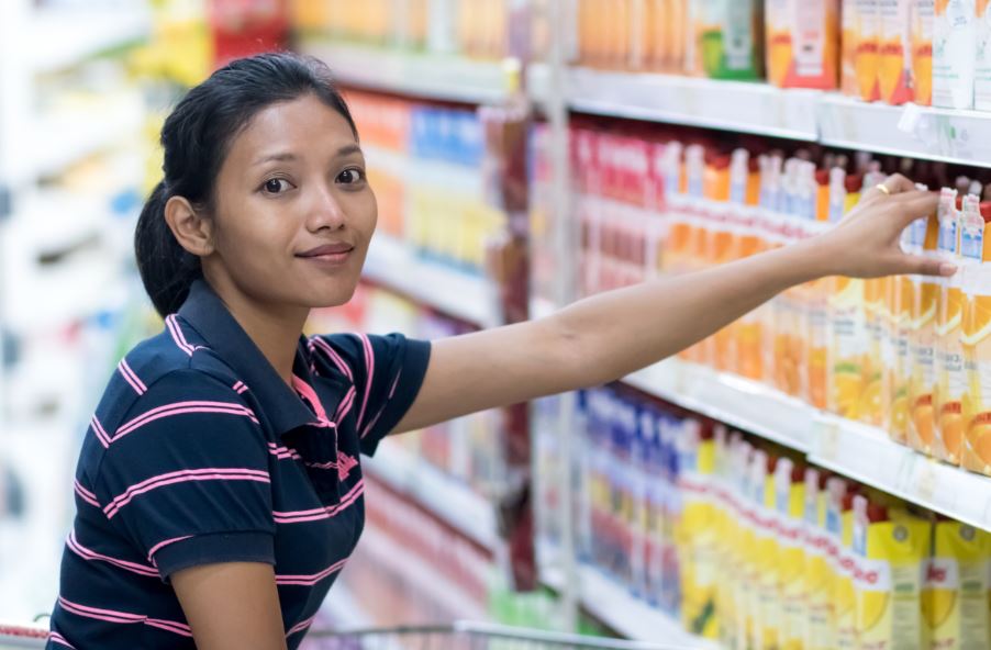 Los zumos comprados parecen un alimento sano.