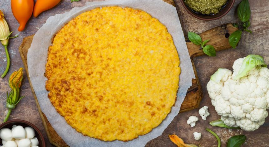 Masa de pizza de coliflor.