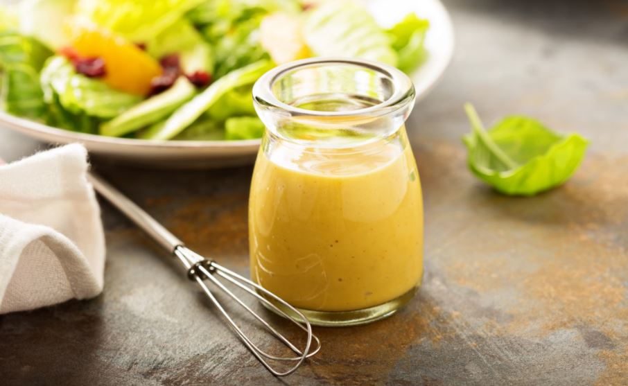 Salsa de albahaca y limón.