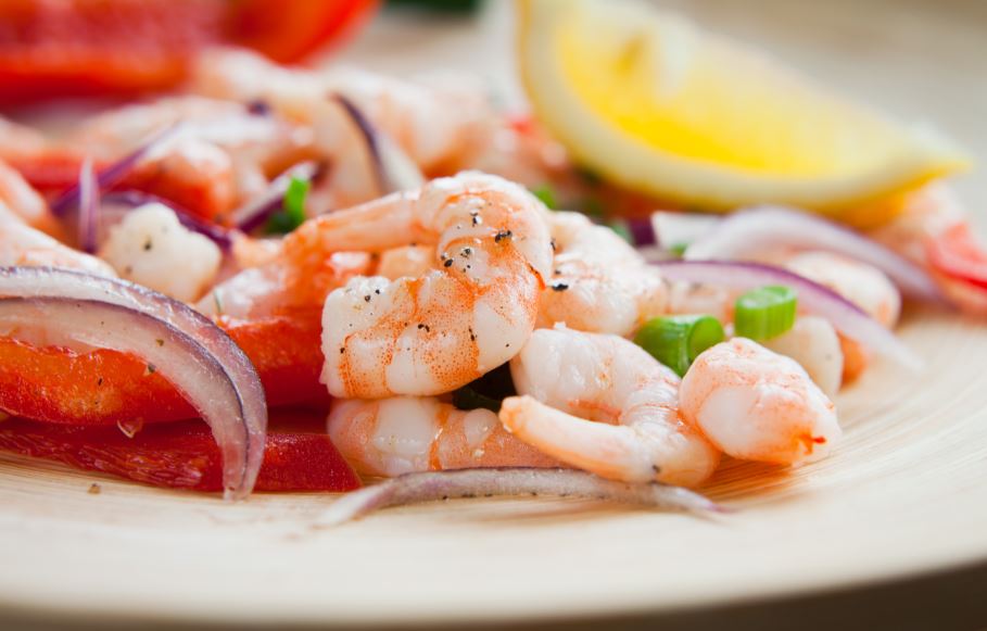 Ensalada de langostinos.