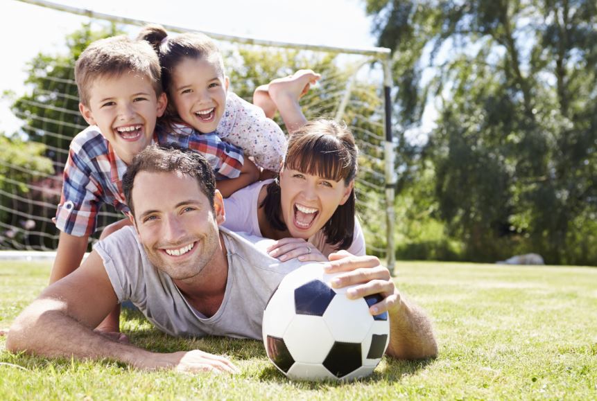 Reforzar los vínculos familiares con el deporte.