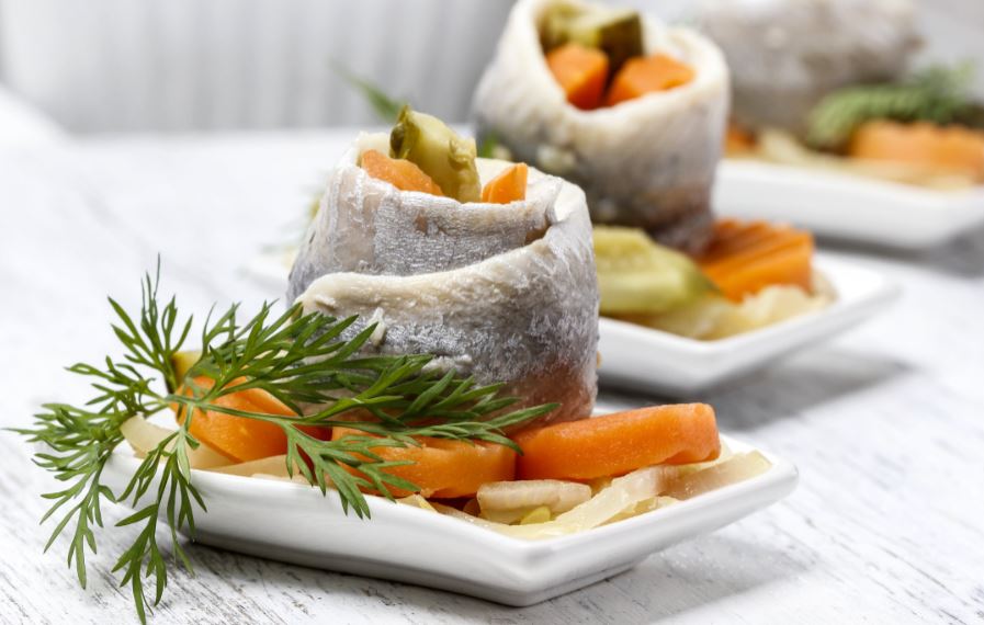 Rollitos de lubina.