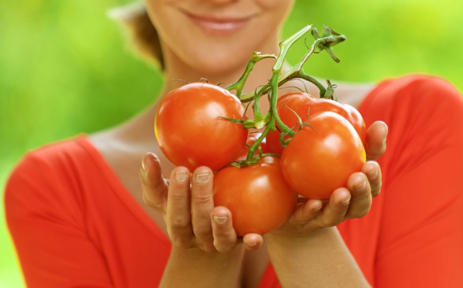 El tomate: un superalimento sin apenas calorías El tomate: un superalimento sin apenas calorías