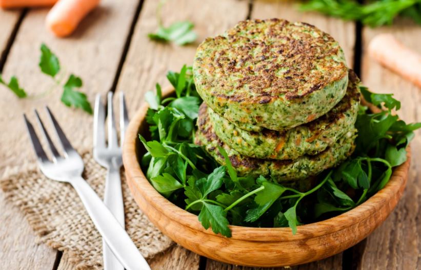 Hamburguesa con soja y espinacas.