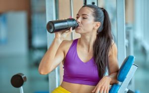 ¿Debo tomar batido de proteínas?