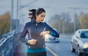 Beneficios de caminar en las noches