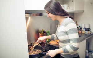 Prepara algo sencillo y rico en proteínas sin invertir mucho tiempo