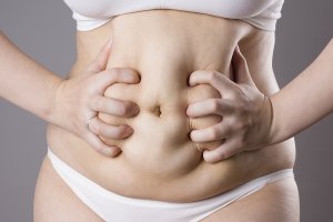 ¿Cómo reducir la flacidez para tener un cuerpo marcado?
