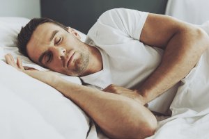 7 consejos para quemar grasa mientras duermes