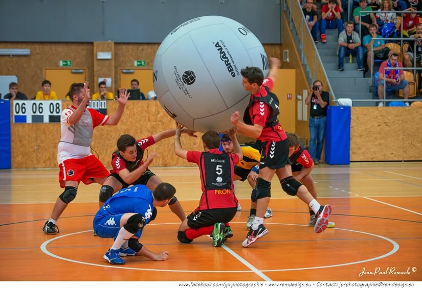 Kin-Ball, el deporte especializado para fomentar el trabajo en equipo