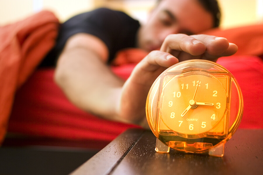 Un estudio demuestra que madrugar es malo para la salud