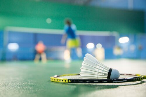 Dentro de los deportes de raqueta, el bádminton es uno de los más aeróbicos.