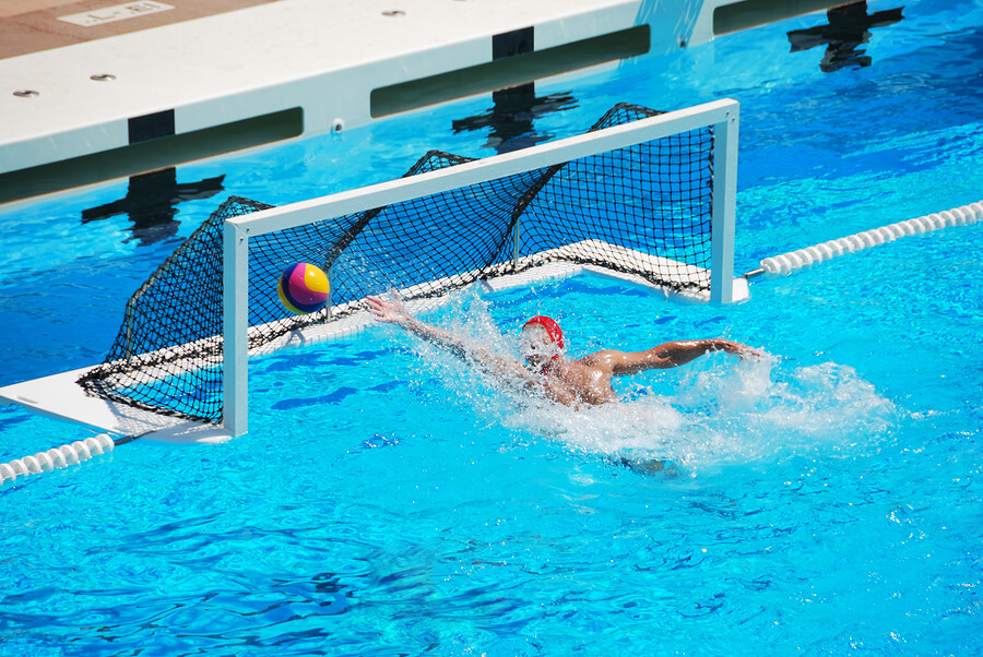 El waterpolo es un deporte de equipos, en el que la comunicación entre los jugadores es muy importante.