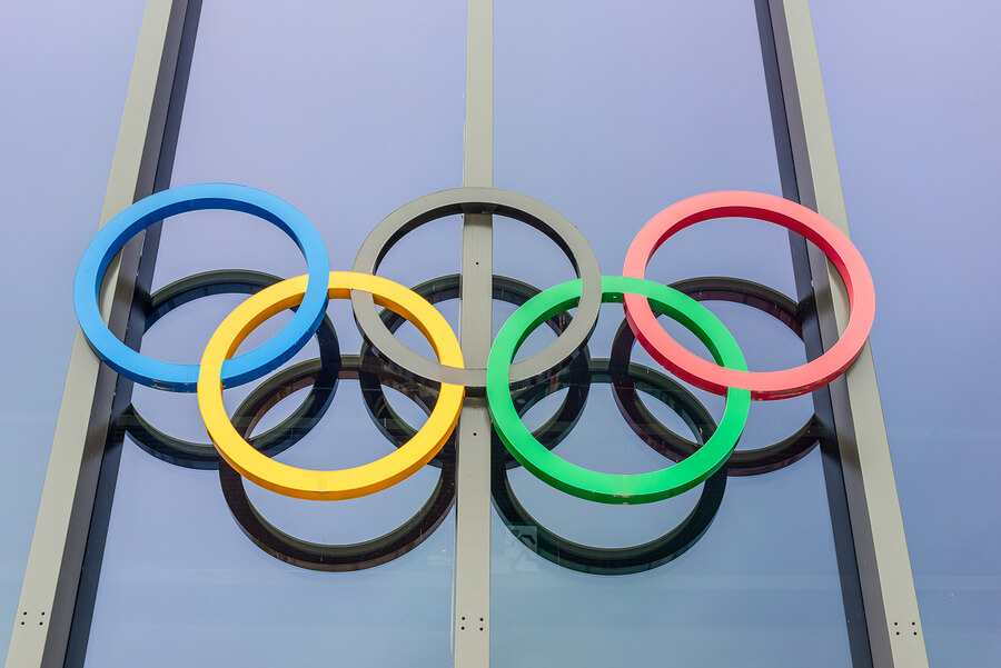 Pierre de Coubertin es el responsable de la reorganización de los Juegos Olímpicos.