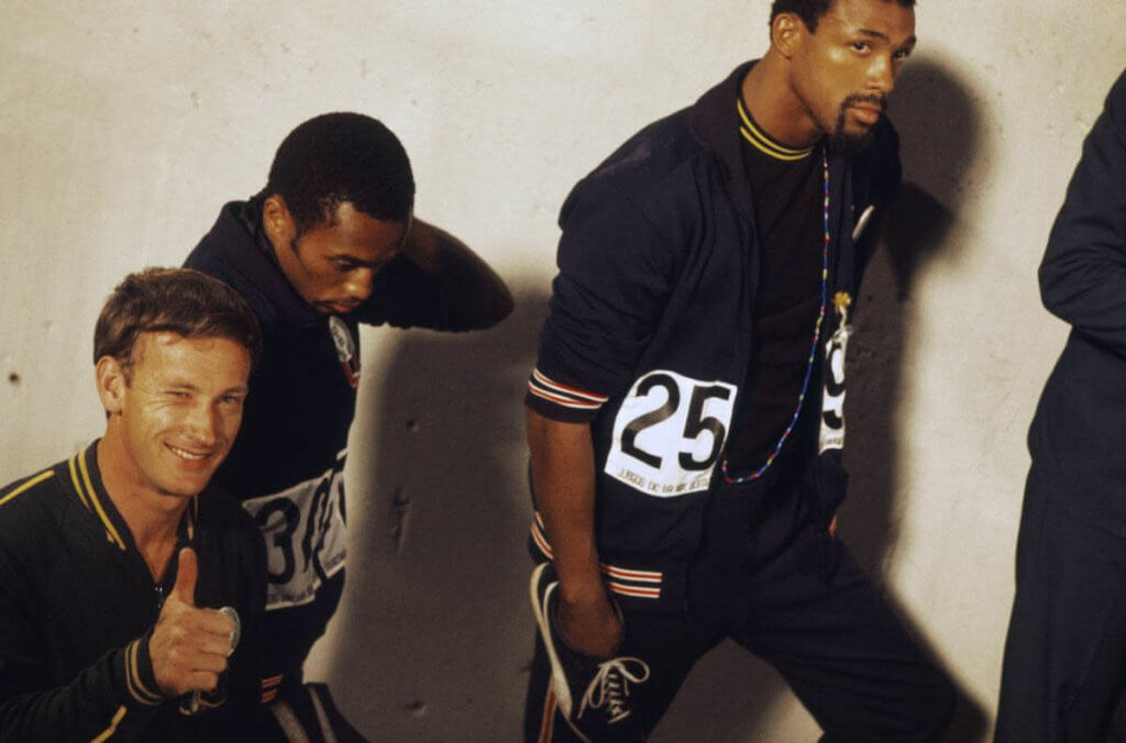 Los tres protagonistas del 'saludo del poder negro', que ha quedado en la historia olímpica.