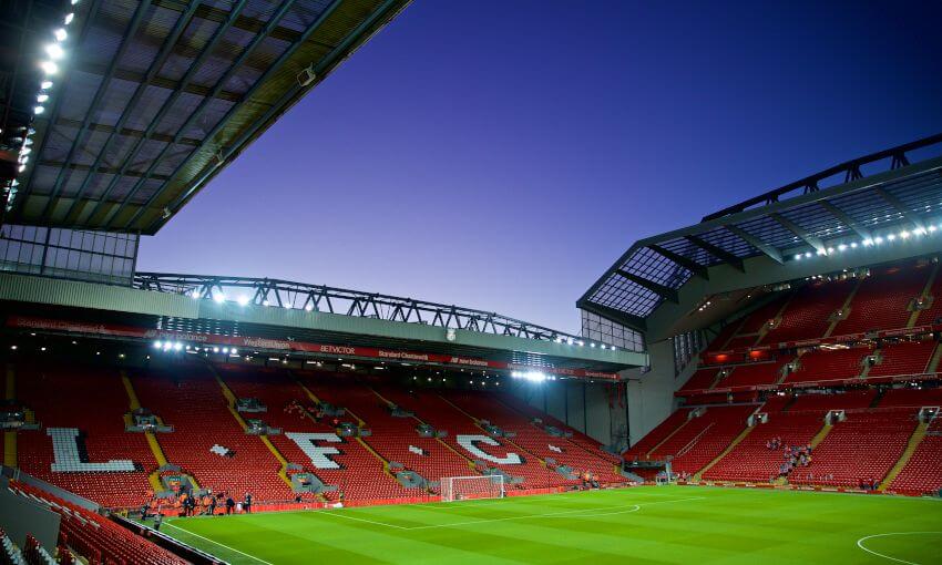 Anfield es el histórico estadio del Liverpool.