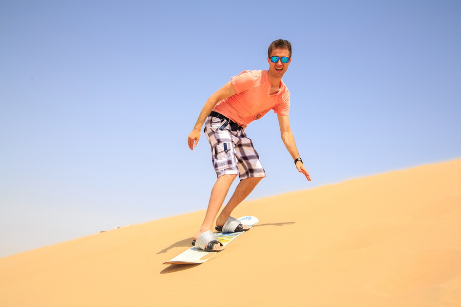El sandboard es uno de los deportes de playa más extremos.