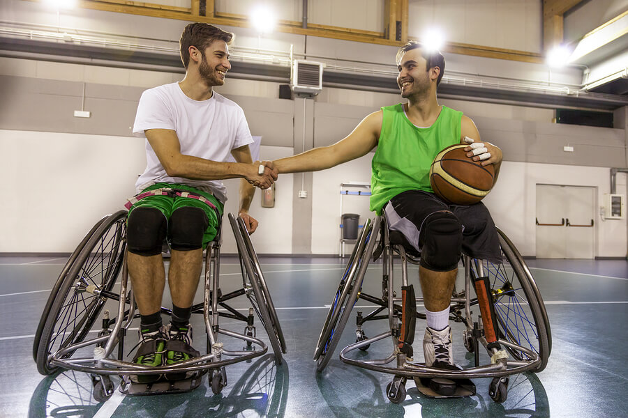 El Comité Paralímpico Español regula varias disciplinas para personas con discapacidad.