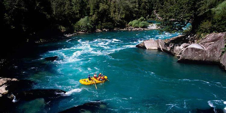 El Magpie, en Canadá, es un río excepcional para hacer rafting.