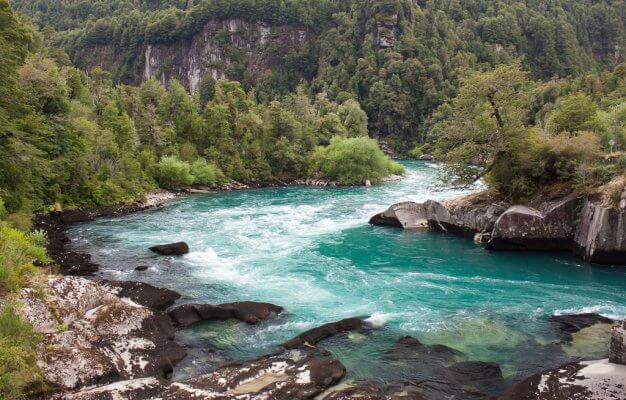 El Río Futaleufú es uno de los más famosos de Chile.