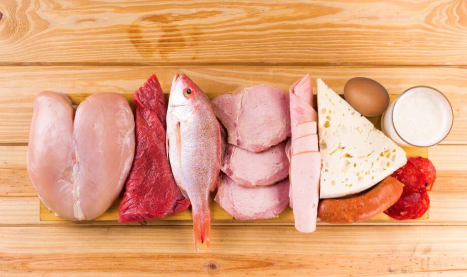 Las proteínas son fundamentales en el culturismo.