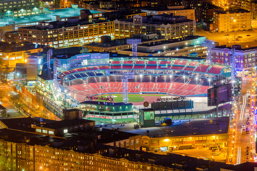 Fenway Park es uno de los estadios de béisbol más impresionantes.