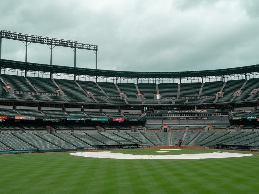 El Oracle Park es uno de los estadios de béisbol más grandes de los Estados Unidos.