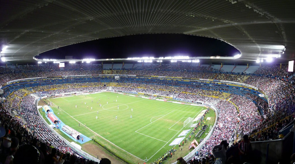 El Estadio Jalisco, otro ejemplo de rivales que comparten estadio.