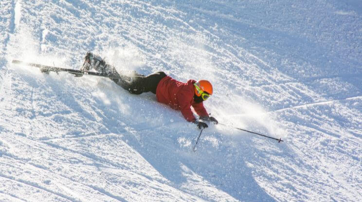 La práctica del esquí: lesiones comunes.