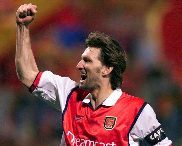 Tony Adams, una leyenda del Arsenal y de los futbolistas que jugaron en un solo club.