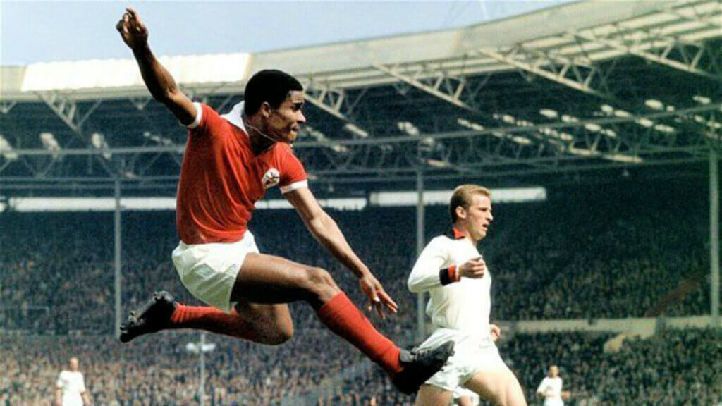Eusébio fue uno de los mejores futbolistas europeos del siglo pasado.