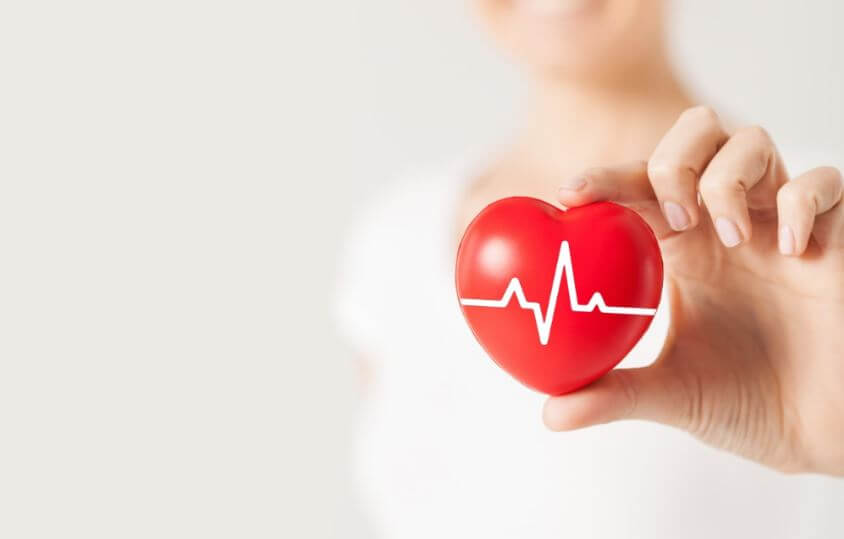 Evitar el sedentarismo es fundamental para prevenir enfermedades cardiovasculares.