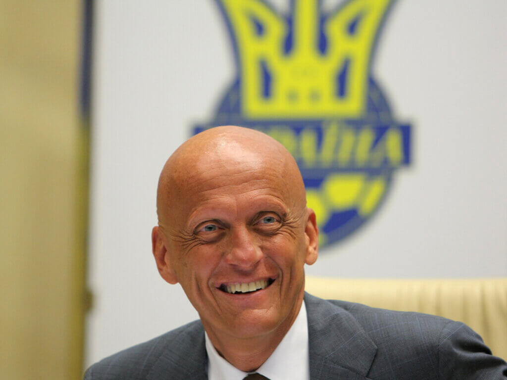 Pierluigi Collina ha sido árbitro en finales del mundo.