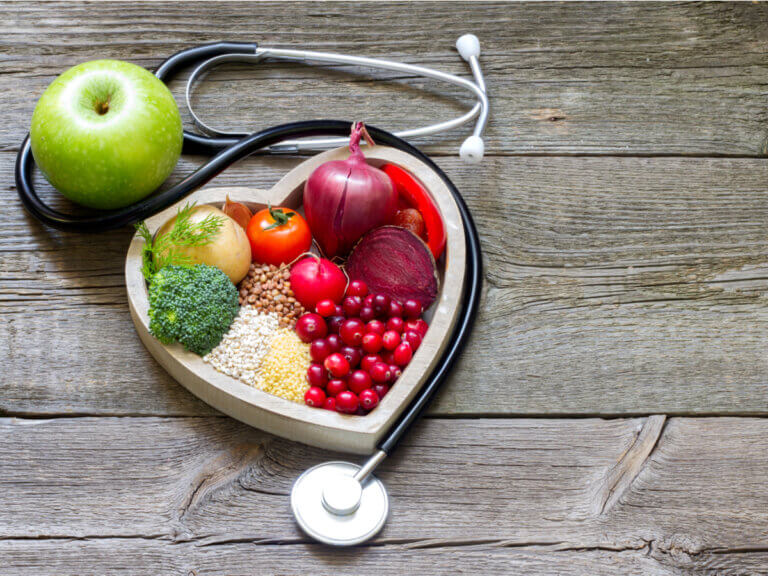 ¿Cómo prevenir enfermedades cardiovasculares con una buena nutrición?