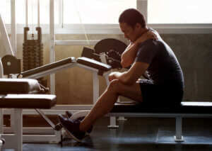 ¿Cómo tratar una elongación muscular?