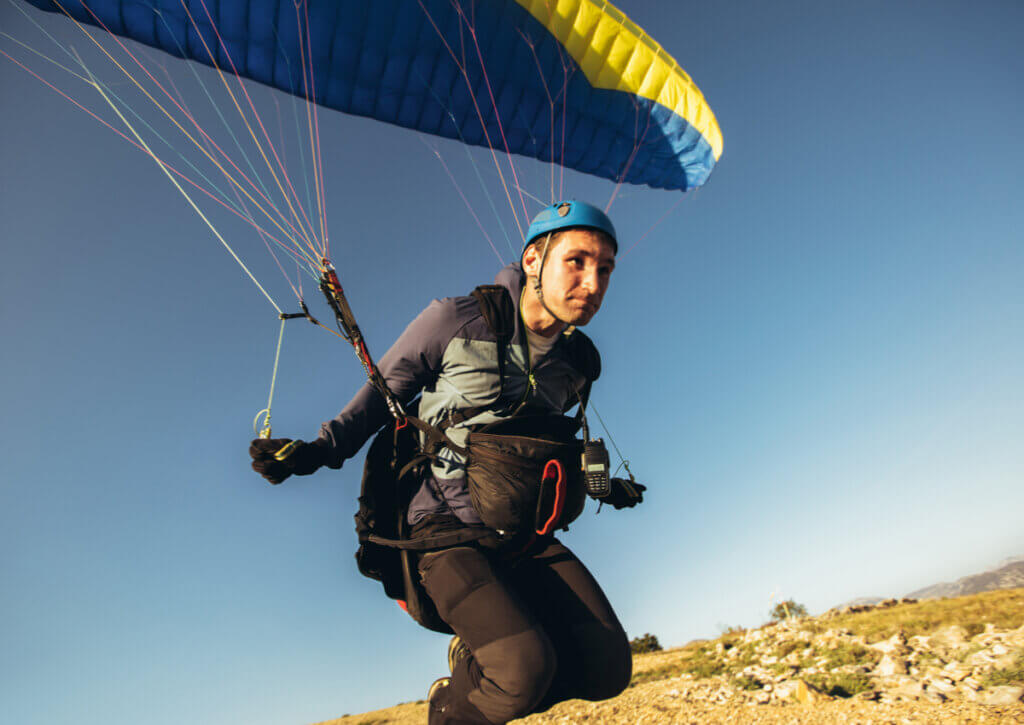 El parapente es un deporte idóneo para los más arriesgados.