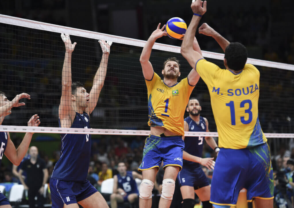Las reglas del voleibol a nivel internacional son establecidas por la FIVB.