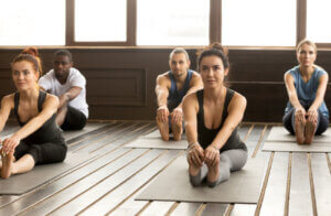 4 beneficios del Bikram yoga