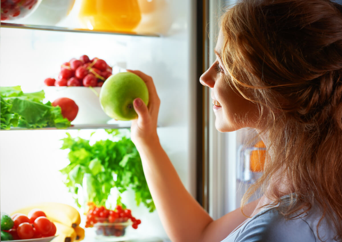 Los alimentos frescos deben ser la base de la dieta en caso de metabolismo lento.
